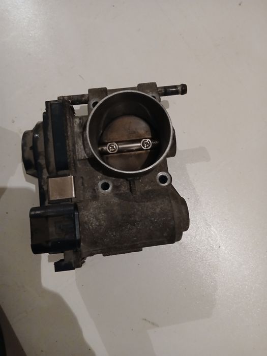 Casetofon sony ,clapetă accelerație z16 xep