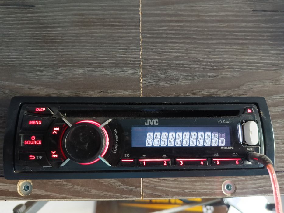 Продам автомагнитолу JVC