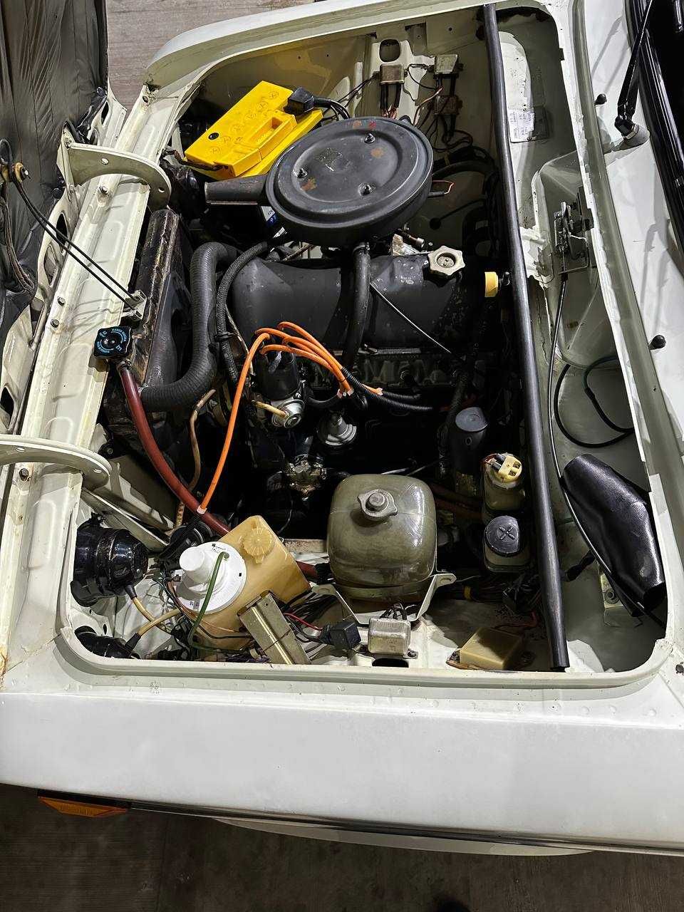 VAZ 2106 Lada сотилади. Радной, йили 1994, юргани 56800 халол.
