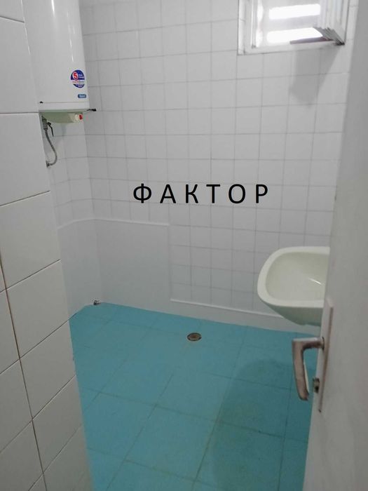 Продава се Тристаен апартамент в Пловдив, Въстанически - 130 кв.м за 1193 €/кв.м - Снимка #4