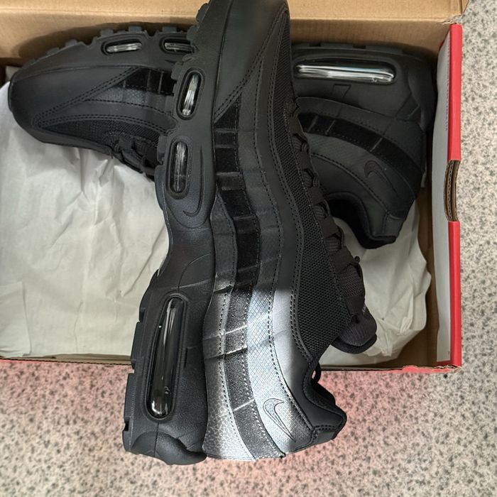 Nike Air Max 95 Black Essential