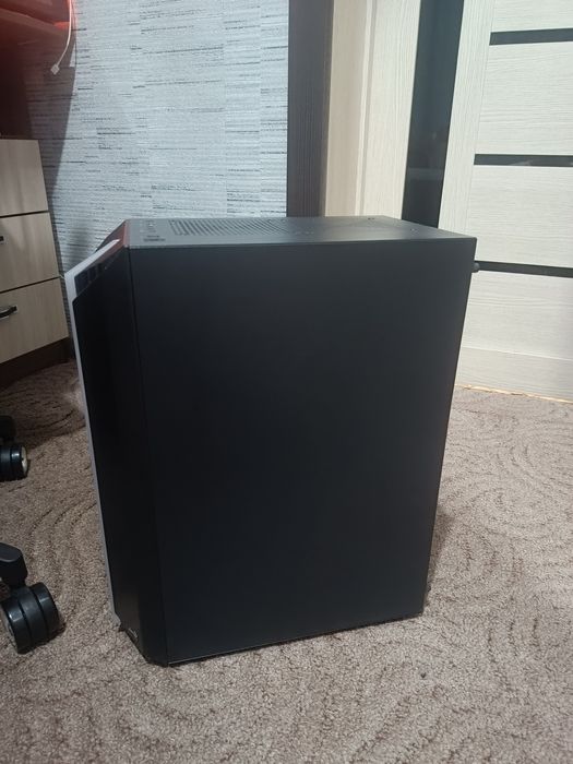 Б/У корпус-Aerocool bionic