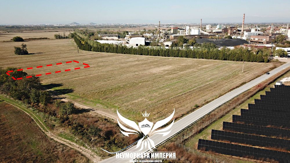 Продавам земя 3000кв. гр.Куклен преди КЦМ на осма линия