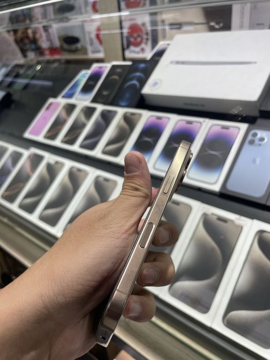 iPhone 16 pro 256 gb