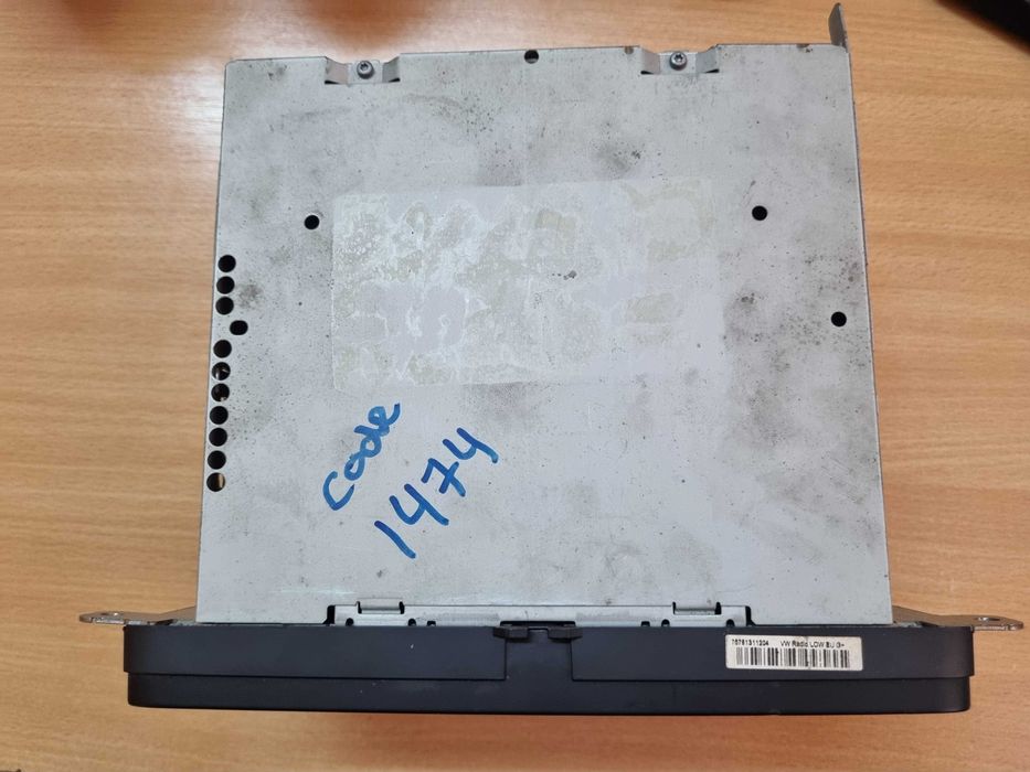 CD с радио за VW Touran.