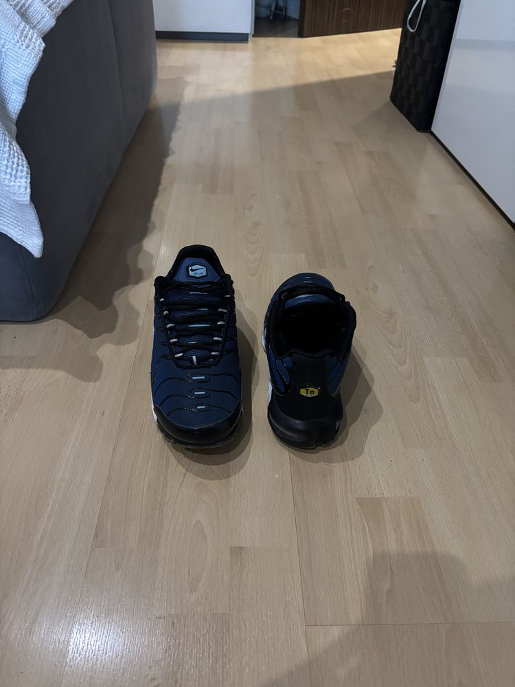 Обувки Nike tn 44