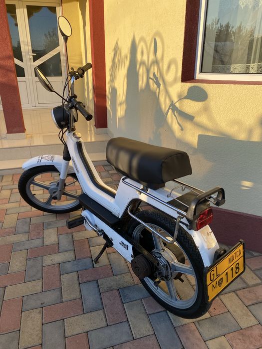 Vând Piaggio Si