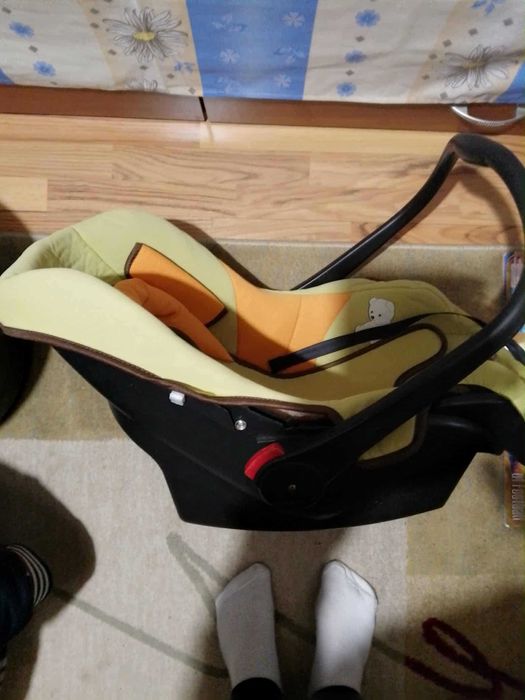 Детско столче за кола