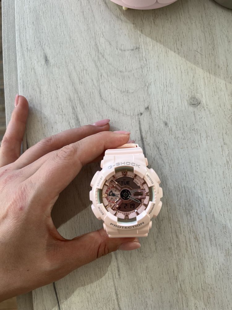 G-SHOCK часовник