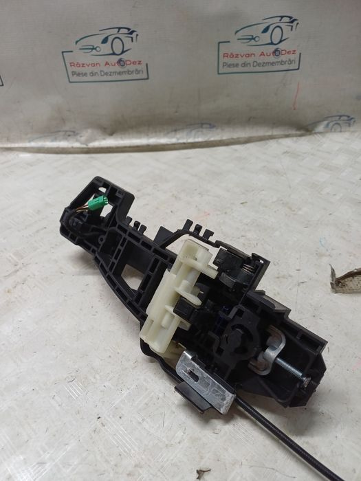 maner exterior stanga spate  ford focus 3 break  - benzina 2015