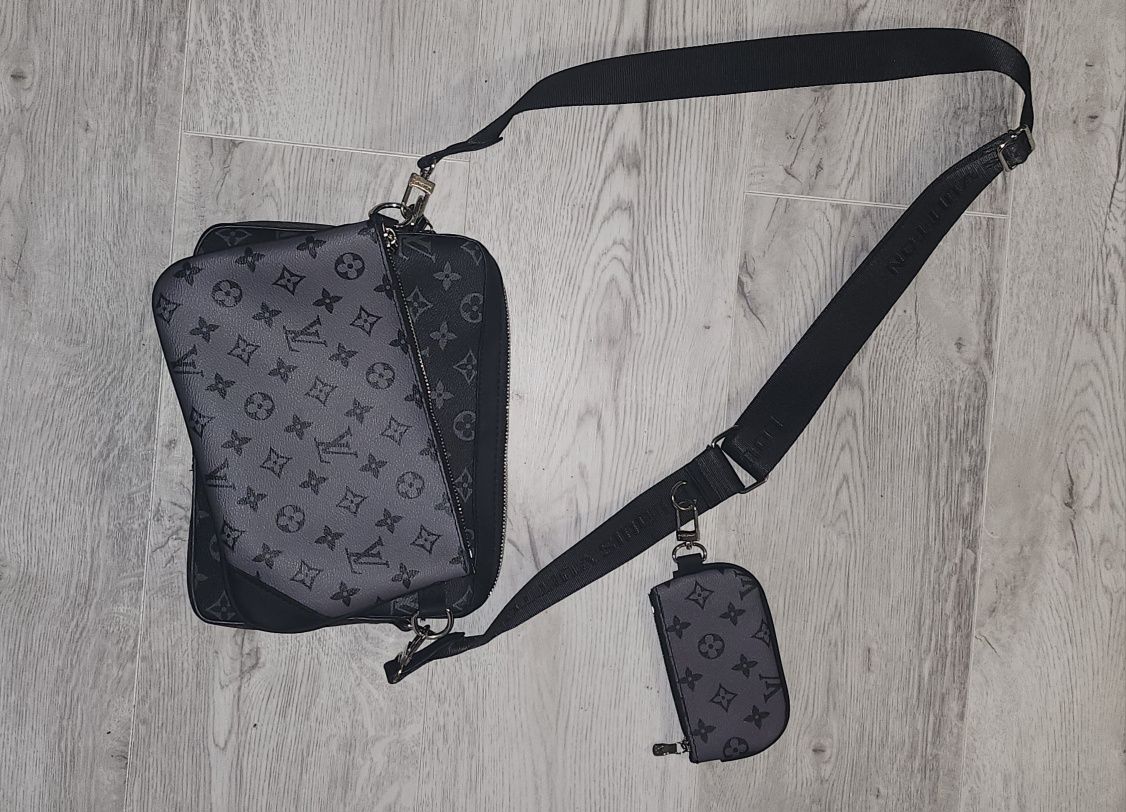 Louise Vuitton trio Messenger Monogram Eclipse bag