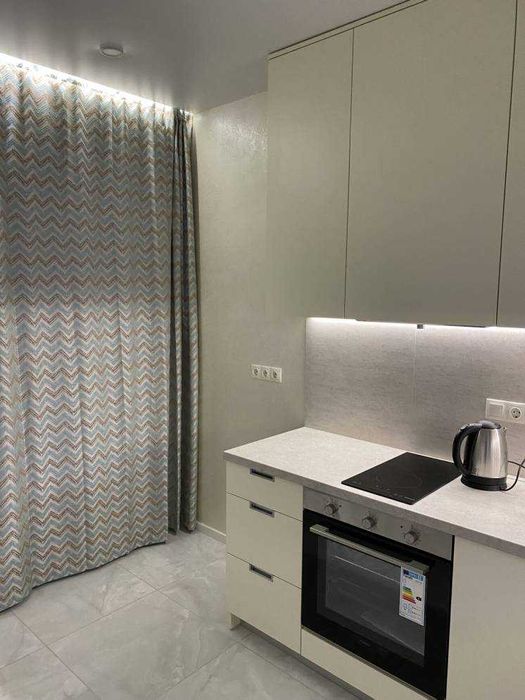 Дава се под наем Двустаен апартамент в София, Зона Б-5 - 65 кв.м за 484.5 € - Снимка #3