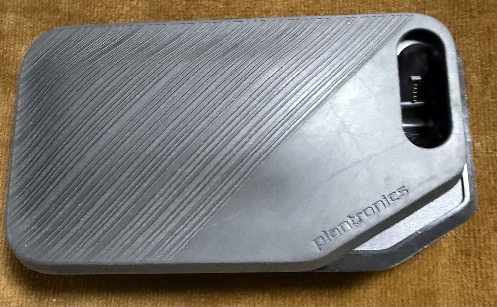 Vand cutie incarcare casca plantronics voyager 5200
