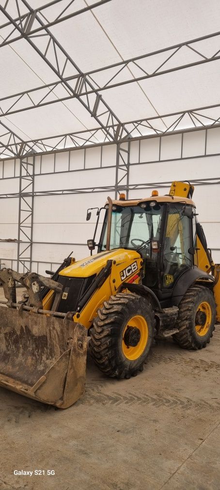 Buldoexcavator JCB 3CX SUPER AN 2011