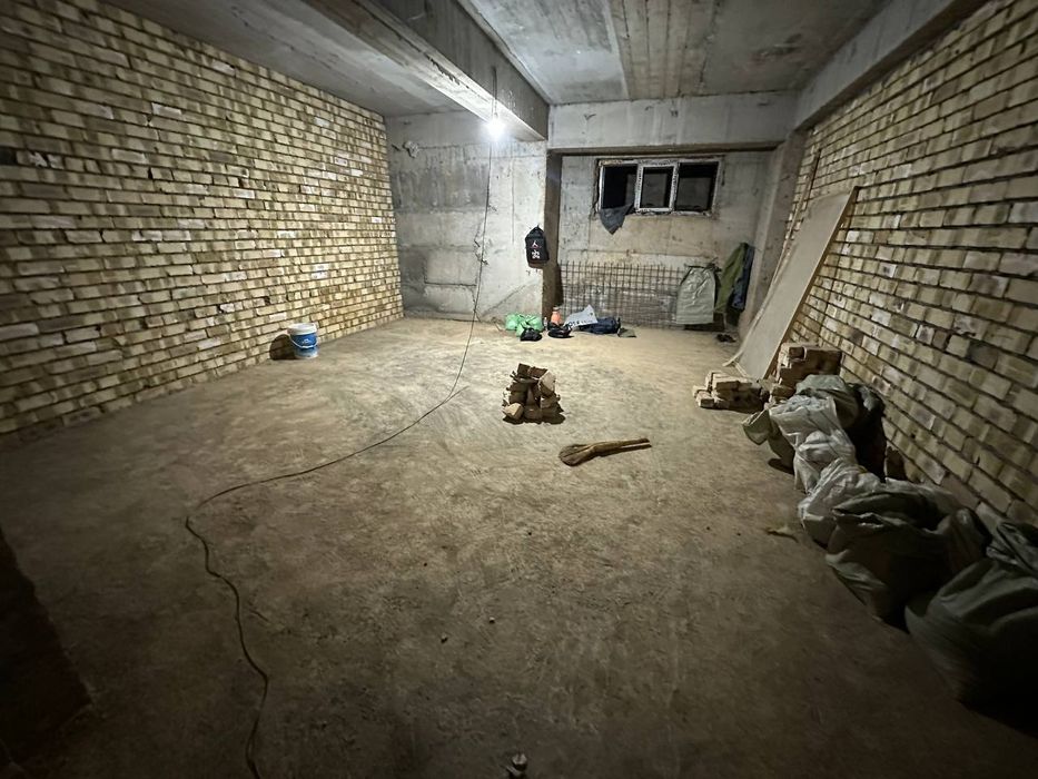 Срочно продается коробка Махтумкули