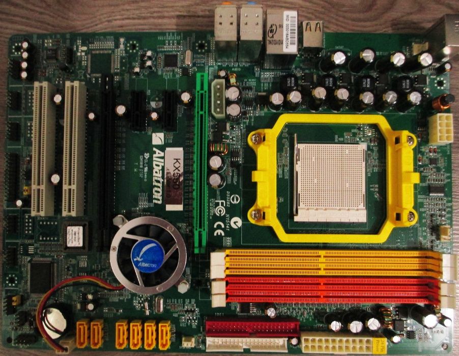 plăci de bază AMD Albatron MCP Series KX520LE, noi, sigilate