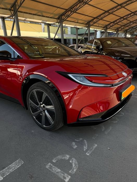 2025 Toyota bZ5 630 PRO Нотариус