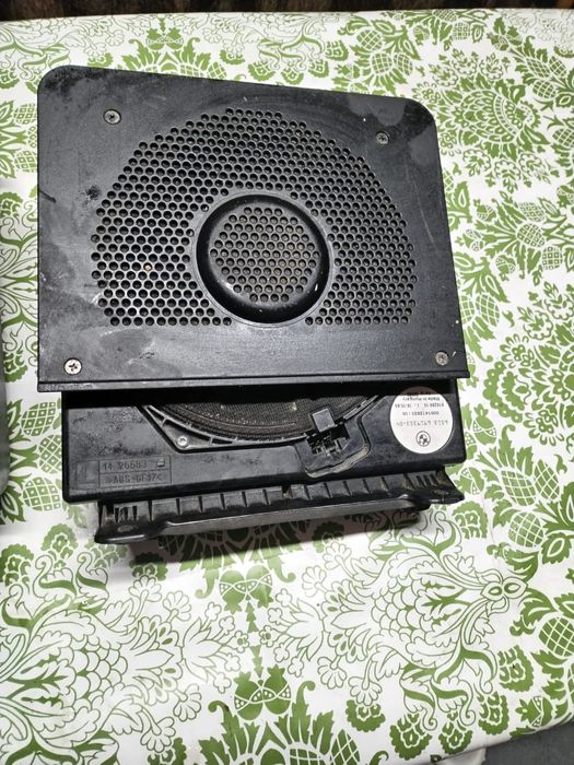 Subwoofer  sub scaun bmw e46