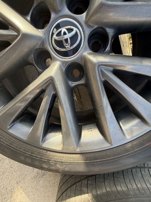 Продаю диск без шины