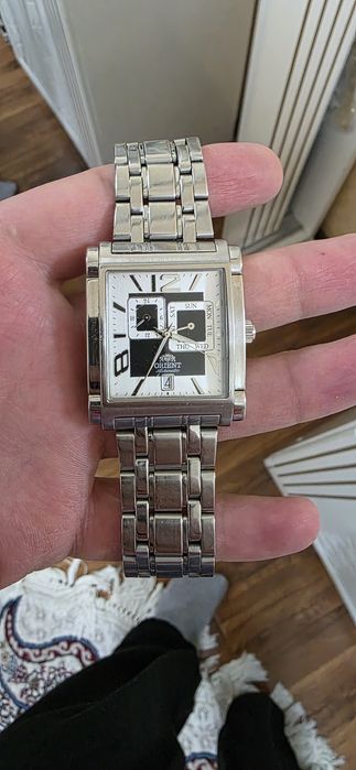 Породам часы ORIENT