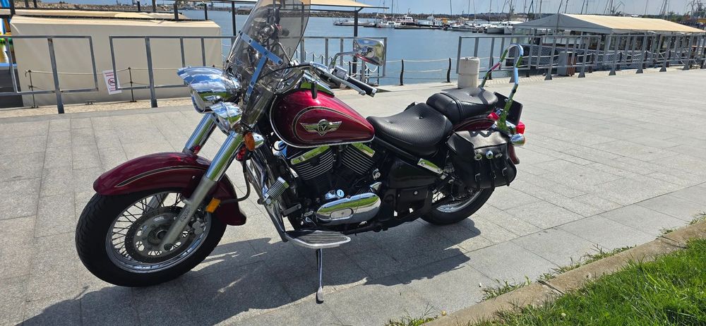 Kawasaki VN 750 Vulcan Vulcan Clasic800 stare foarte buna