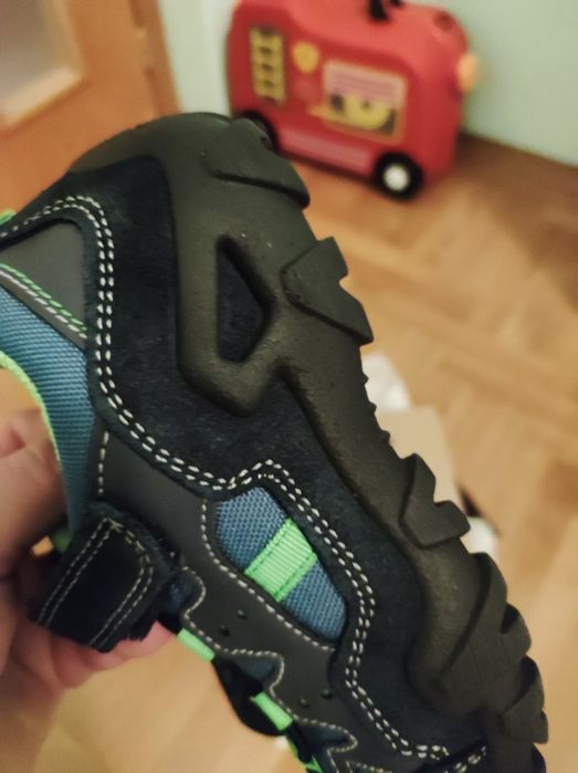 Топли обувки от ест. кожа