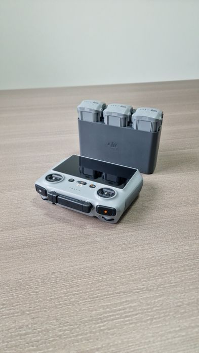 DJI AIR 3S,RC 2 пульт,3 акумлятора