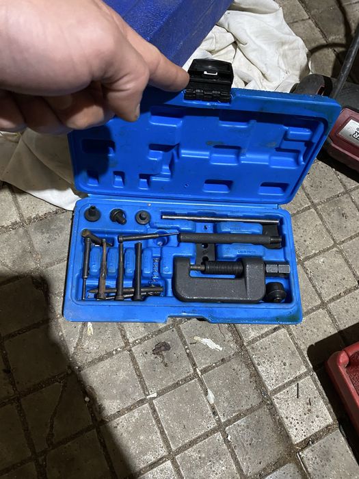 Инструменти