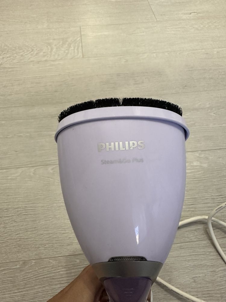 Aparat de calcat vertical Philips Steam&Go