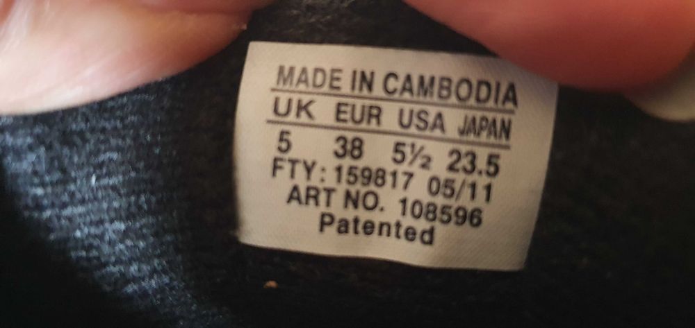 Nike   и    Salomon  Н 38