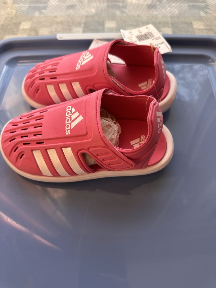 Детски сандали Adidas