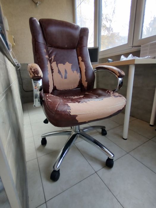 Офис стол Подарявм