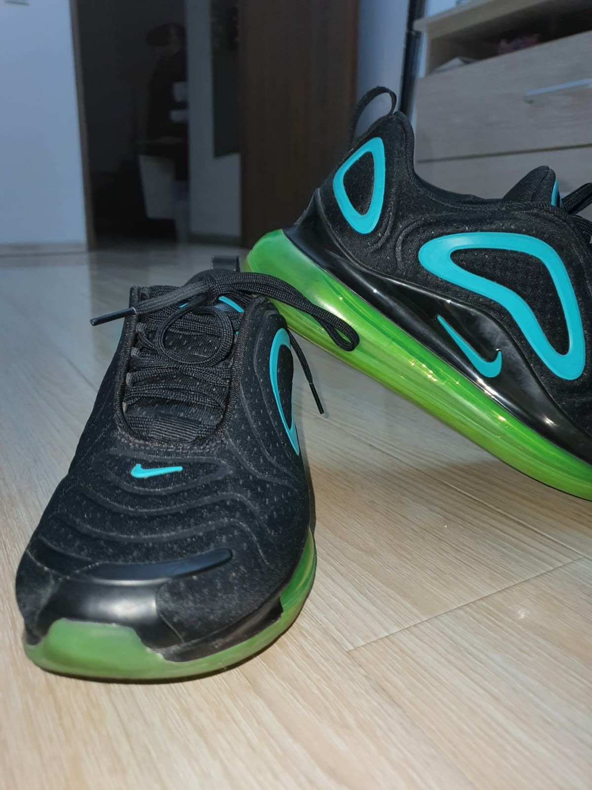 Vând adidași Nike Air Max 720 Unisex 38.Originali!5