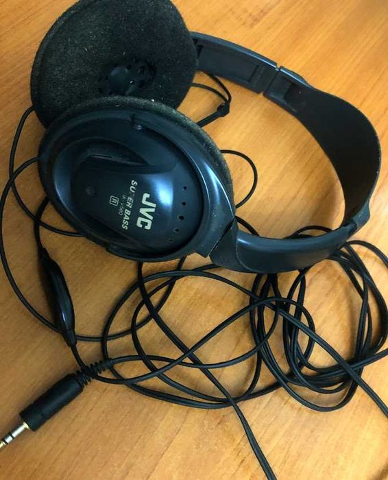 Casti audio Super Bass JVC HA-V560, cu jack tata de 3.5 mm, 3 m