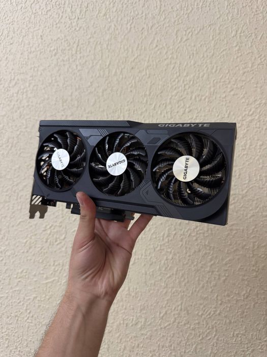 Gigabyte RTX 4070 Super 12Gb GDDR6 Karopka dok Yengide