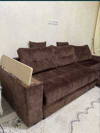 Продаю диван в хорошем состоянии