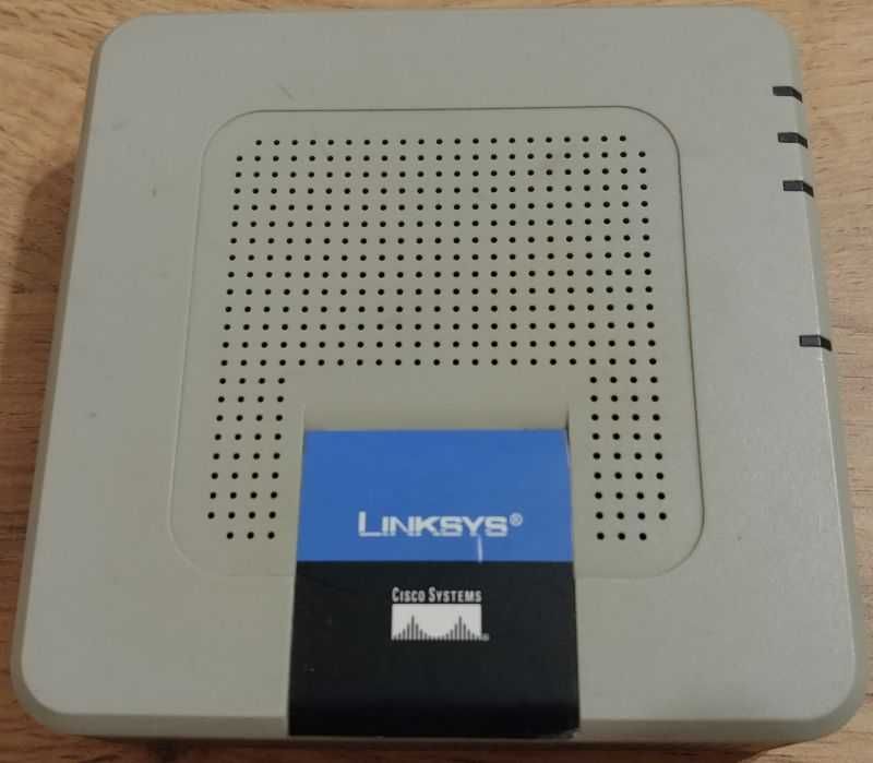 Продам ADSL-модем Linksys AM200 без блока питания