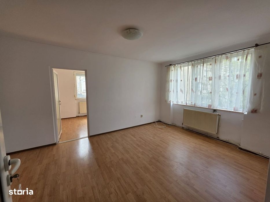 Apartament ultracentral 2 camere etaj 1, Deva (Casa de Cultură)