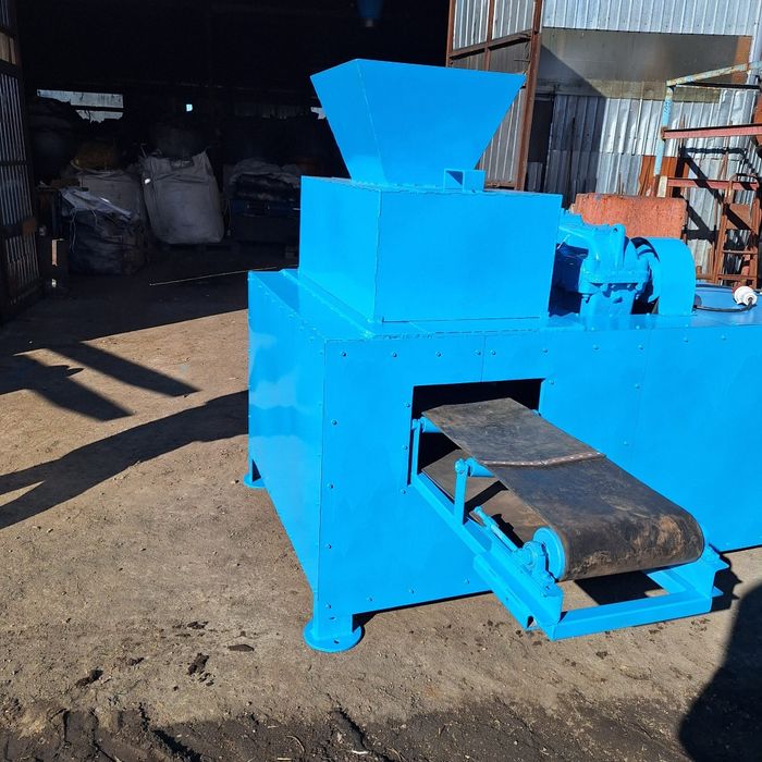 Presa de brichetat pulberi