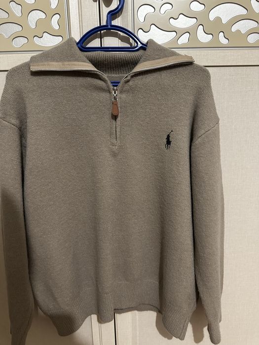 Polo с воротником на молнии