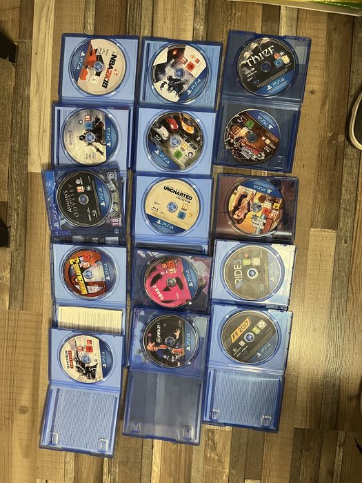 Vand jocuri de ps4