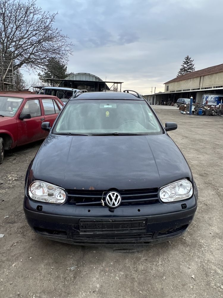 Volkswagen Golf 1.9 НА ЧАСТИ