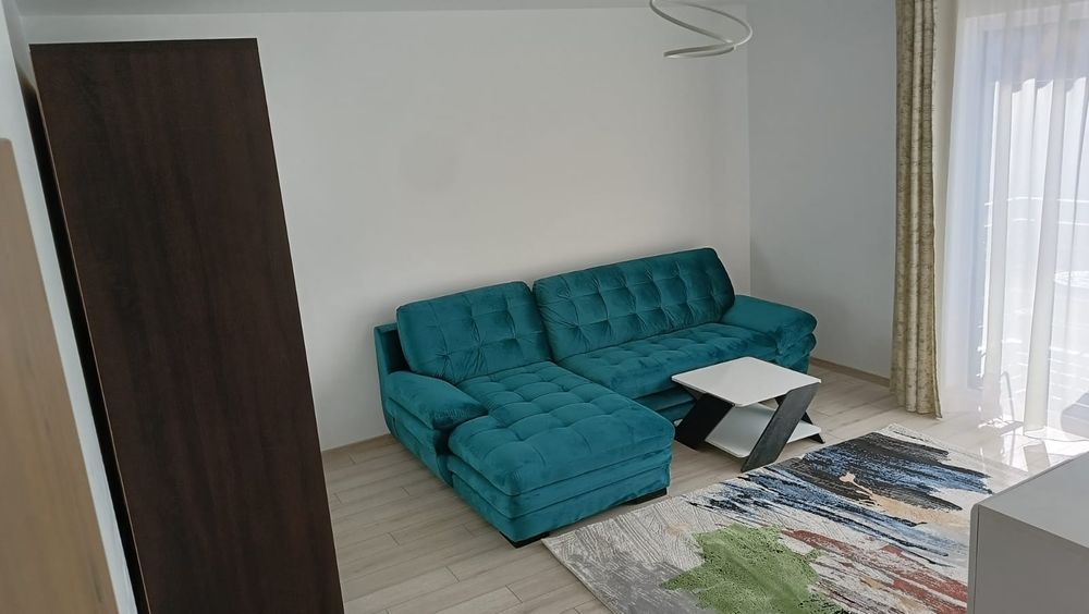 Închiriez apartament cu 2 camere în bloc nou!
