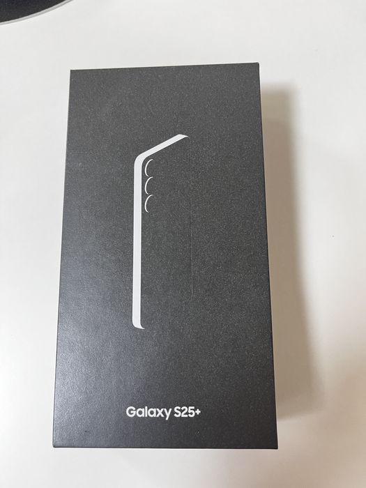 Продам SAMSUNG GALAXY S25+ 512гб
