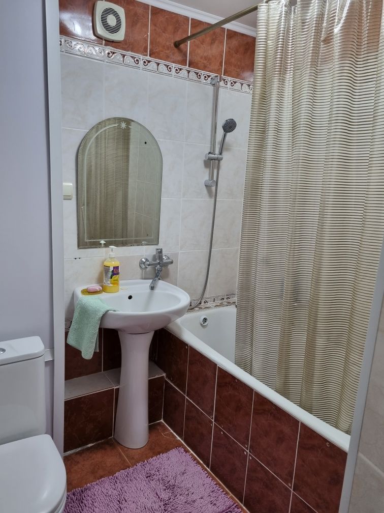 1ком КОНДИЦИОНЕР/ул.Казахстан72/SMART ТВ(Кишка)Почас,Wi- Fi