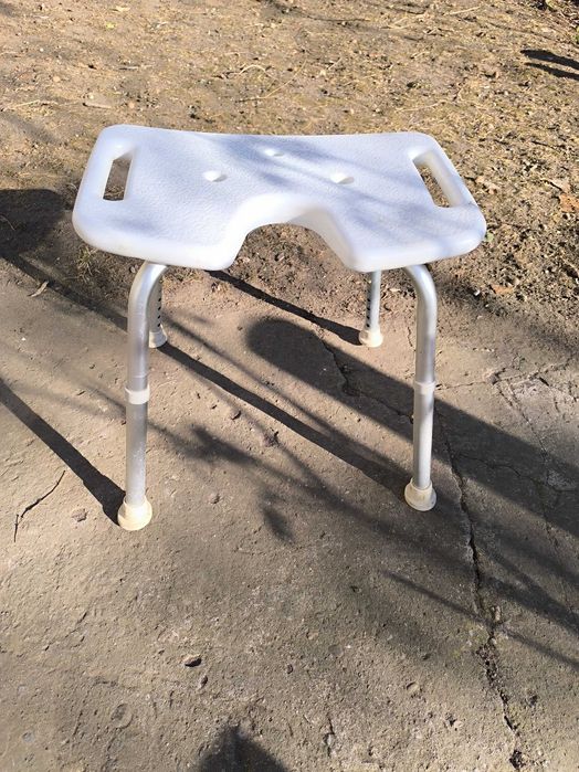 scaune medical pentru duș