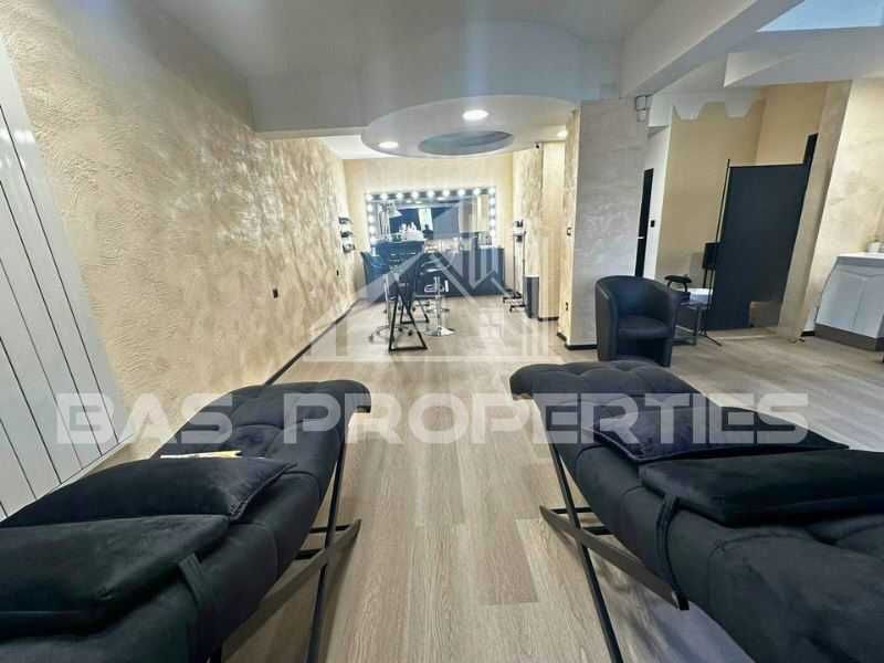 Продава се Магазин в София, Оборище - 57 кв.м за 2965 €/кв.м - Снимка #3