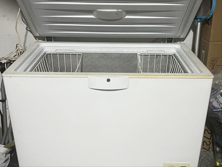 Lada ftigorifica Arctic 023+