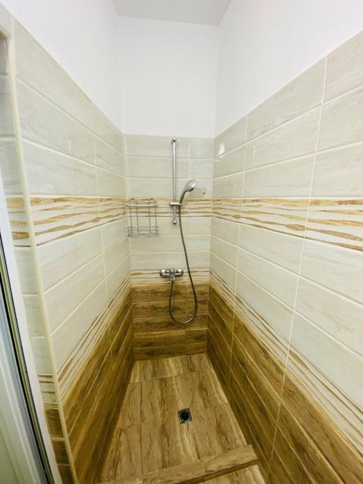 Дава се под наем Двустаен апартамент в Варна, Цветен квартал - 58 кв.м за 450 € - Снимка #8