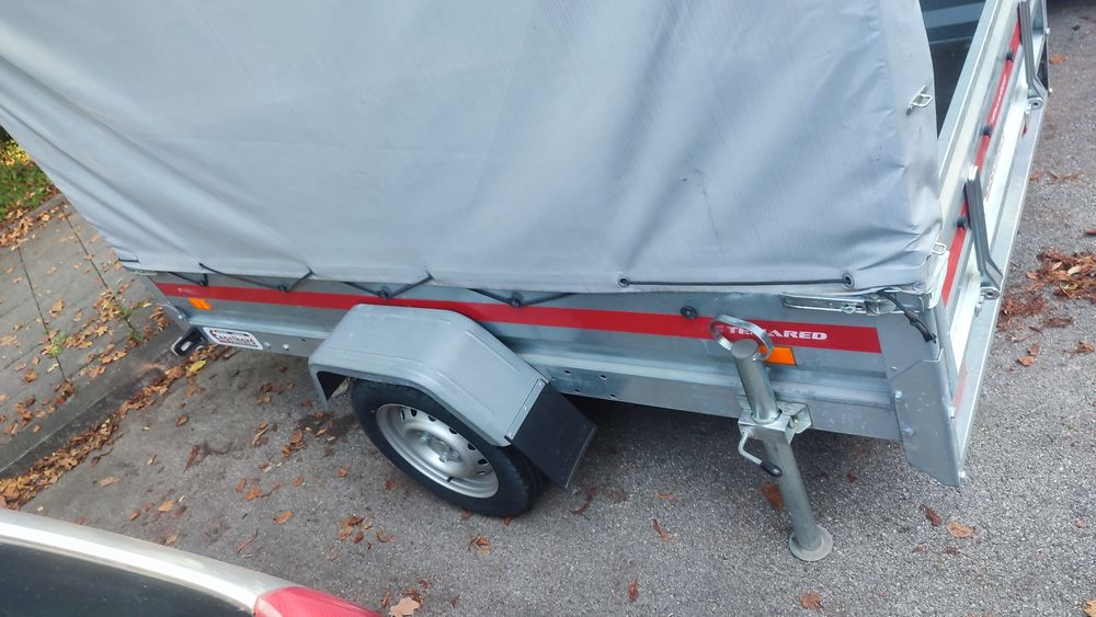 Remorca auto cu prelata 750 kg